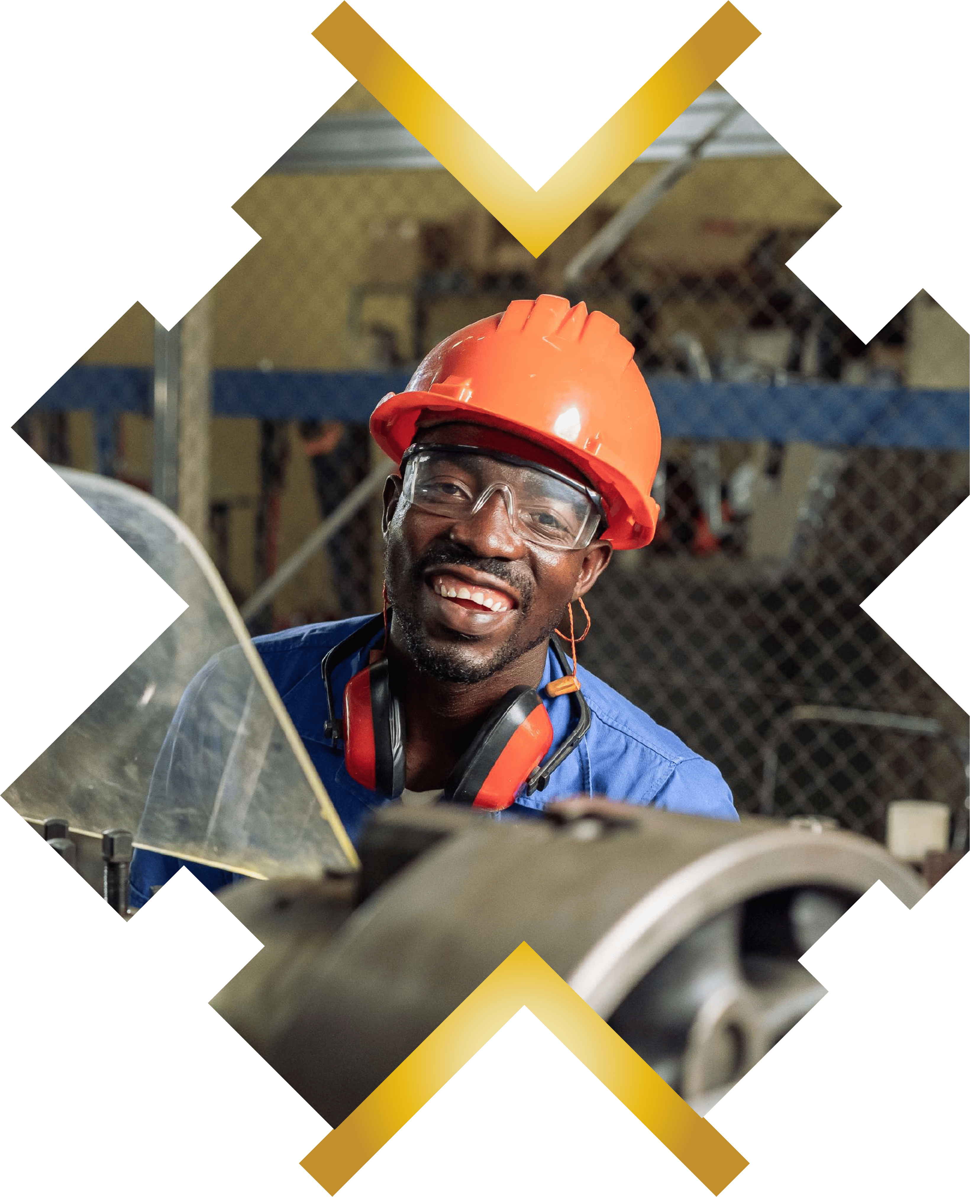 Jovem trabalhador sorrindo